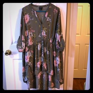Torrid Size 3 Hi-Lo Blouse